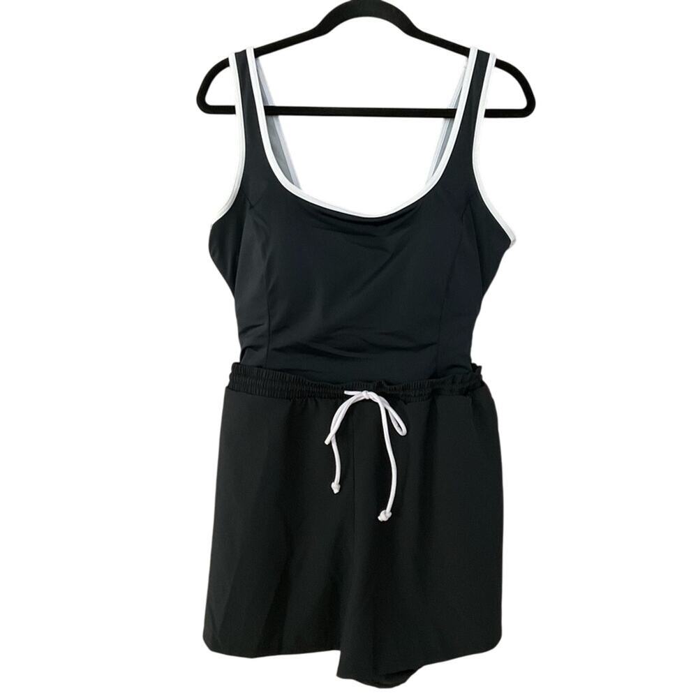 Penbrooke Women's Swimwear Sport Black White Size 16 NWT